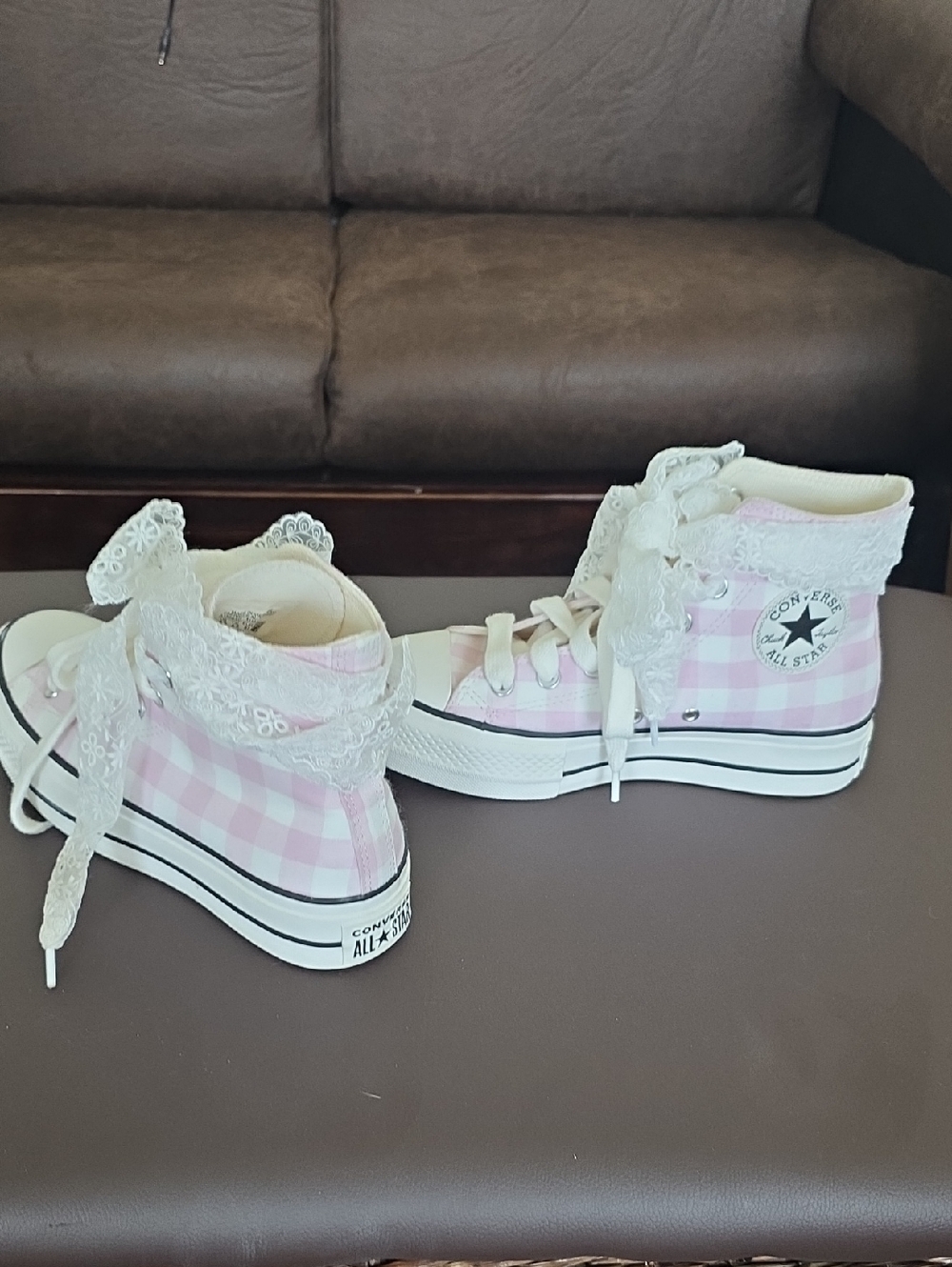 Pink & Whited Checked Hightop Converse With Lace,sz6.5 Excellent Used Condition